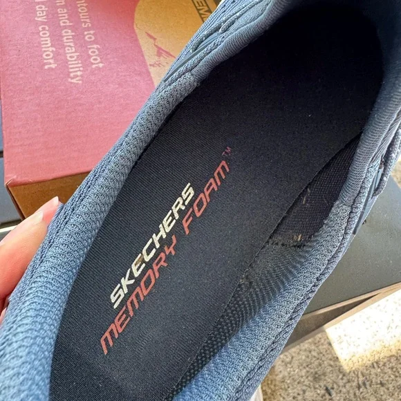 🥾🆕Skechers Women's Grand Peak Sport Slip In Sneakers, 9.5 - Picture 6 of 10
